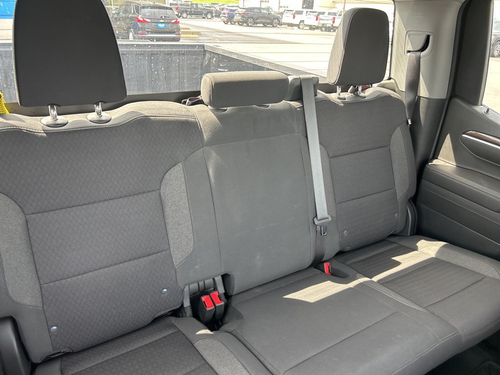 Used 2022 Chevrolet Silverado 1500 LT AWD/4WD image 18