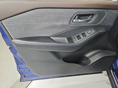 Certified 2023 Nissan Rogue SV image 12