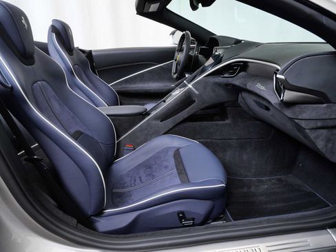 Certified 2024 Ferrari Roma Spider RWD image 16