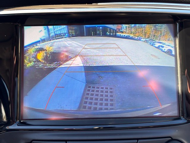 Used 2020 Buick Envision Essence AWD/4WD image 12