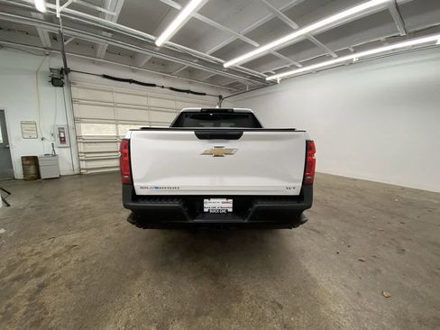 Used 2024 Chevrolet Silverado EV W/T image 5