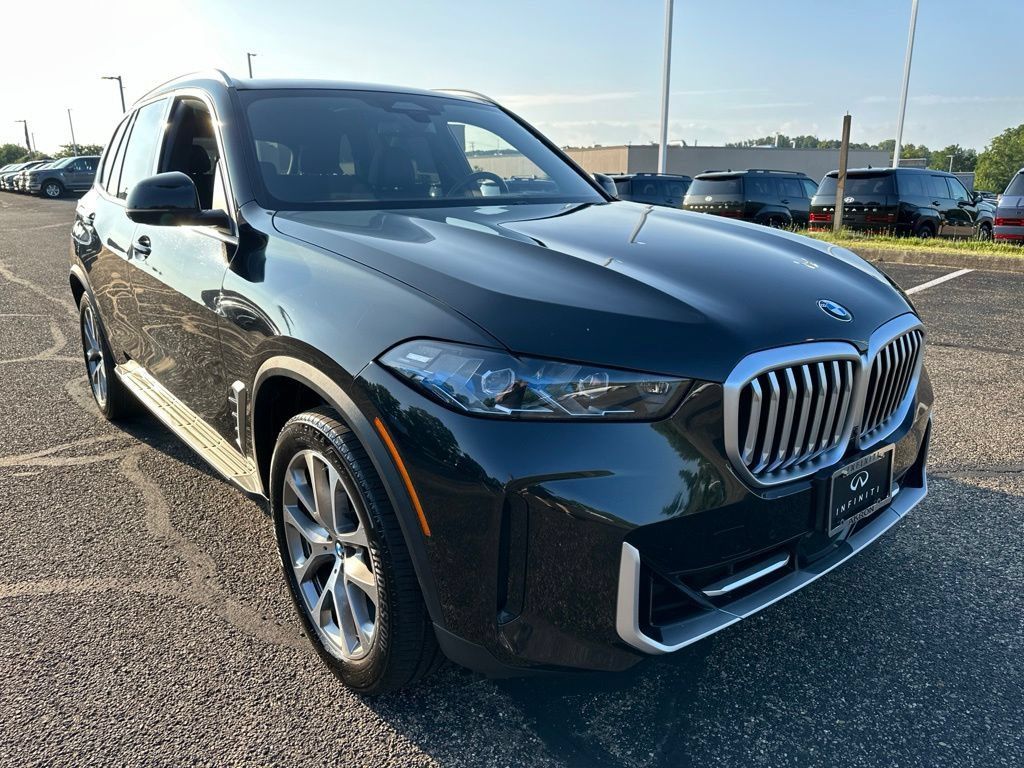 Used 2026 BMW X5 xDrive40i AWD/4WD image 17
