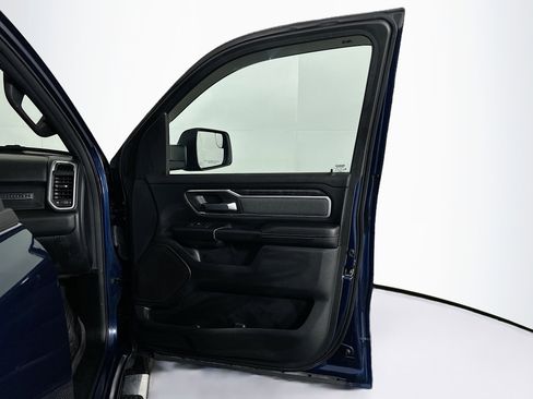 Used 2023 RAM 1500 Big Horn image 31