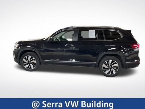 Used 2025 Volkswagen Atlas SEL image 2