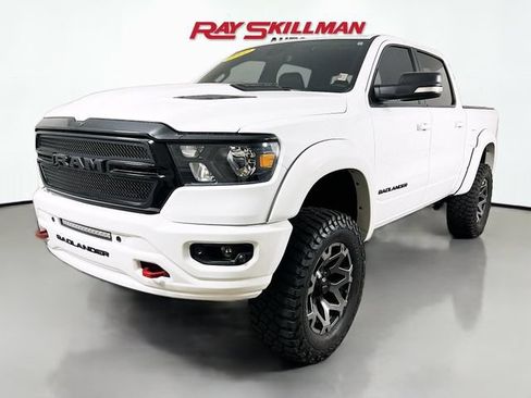 Used 2022 RAM 1500 Big Horn AWD/4WD image 3