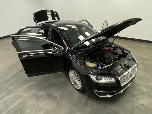 Used 2017 Lincoln MKZ Reserve image 51