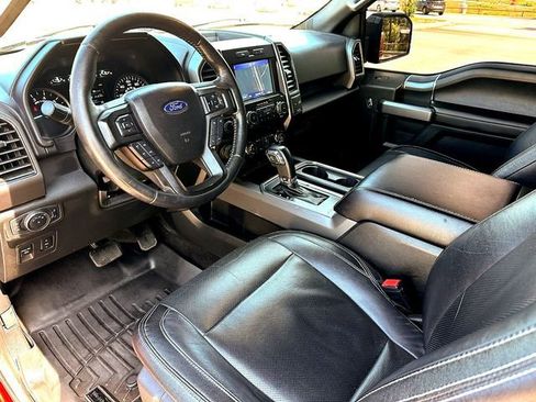 Used 2019 Ford F150 XLT w/ Equipment Group 302A Luxury AWD/4WD image 13