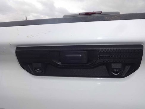 Used 2025 Chevrolet Silverado 3500 LT w/ Safety Package image 10