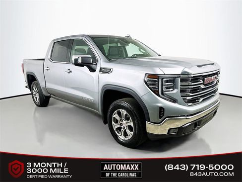 Used 2025 GMC Sierra 1500 SLT AWD/4WD image 1