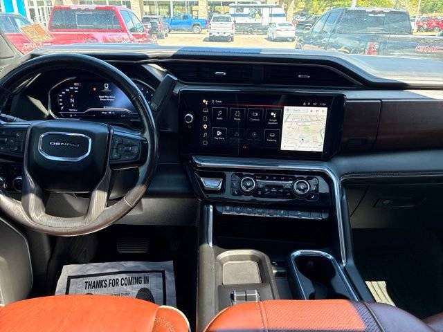 Used 2024 GMC Sierra 3500 Denali Ultimate AWD/4WD image 21