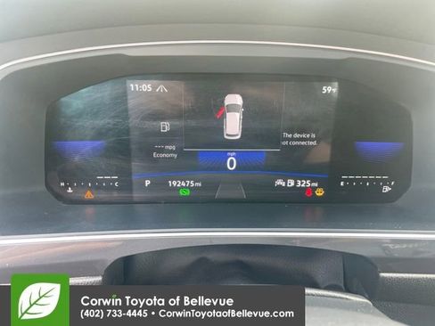 Used 2022 Volkswagen Tiguan SE image 15