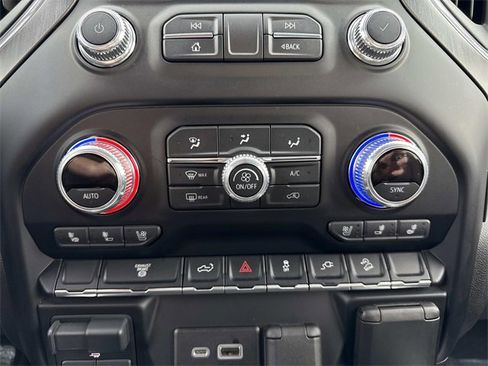 Used 2021 GMC Sierra 2500 AT4 w/ Gooseneck/5TH Wheel Package image 22