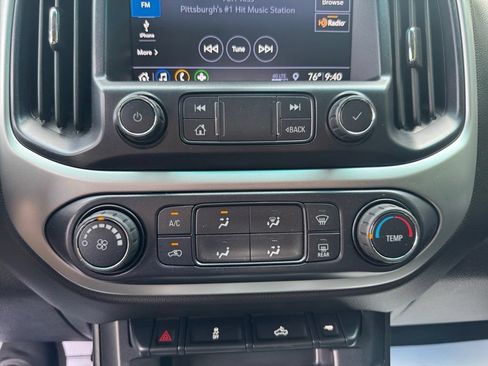 Used 2019 Chevrolet Colorado LT w/ LT Convenience Package AWD/4WD image 17
