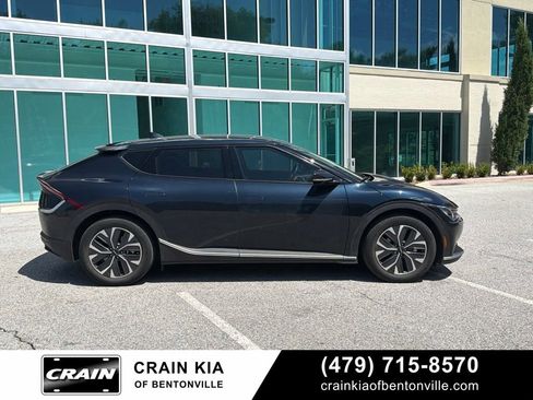 Used 2024 Kia EV6 Light RWD image 3