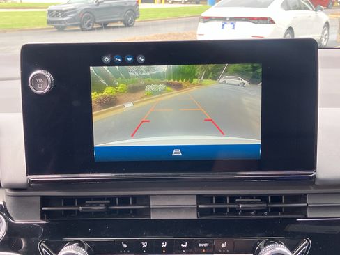 Used 2024 Honda Prologue Touring image 27