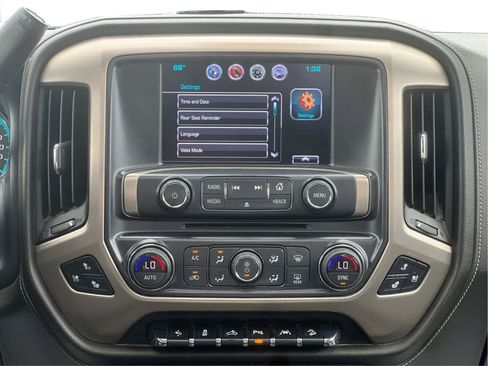 Used 2018 GMC Sierra 1500 Denali AWD/4WD image 12