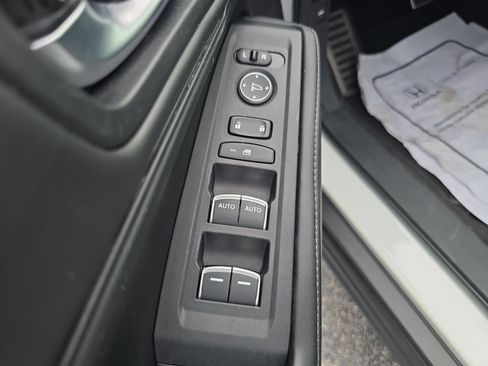 Used 2023 Honda Accord Sport image 14