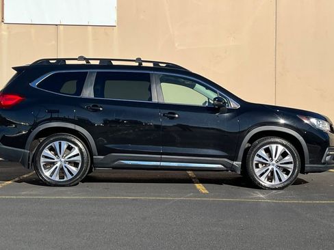 Used 2021 Subaru Ascent Limited w/ Technology Package image 2