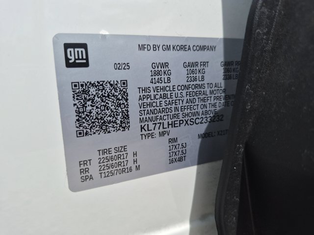 Used 2025 Chevrolet Trax LT w/ LT Convenience Package FWD image 35
