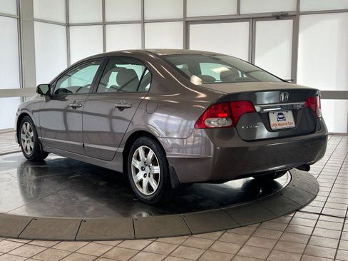 Used 2010 Honda Civic LX image 5