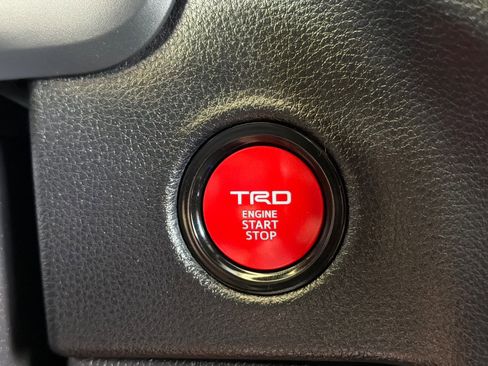 Used 2025 Toyota Tundra SR5 w/ TRD Off-Road Package AWD/4WD image 21