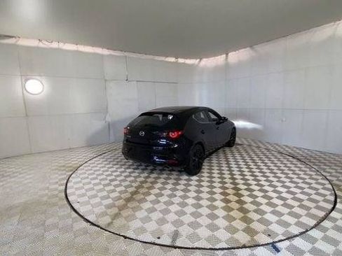 Used 2024 MAZDA MAZDA3 s FWD image 3