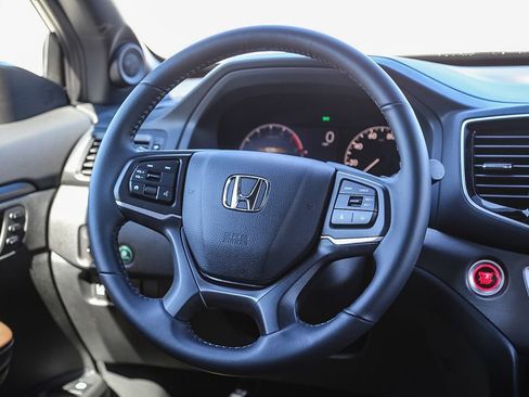 Used 2025 Honda Ridgeline RTL image 16