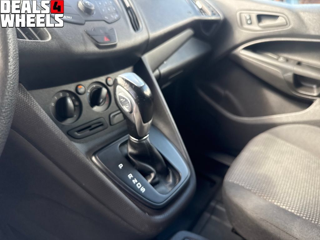 Used 2015 Ford Transit Connect XL FWD image 21