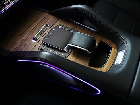 Used 2024 Mercedes-Benz GLE 350 GLE 350 w/ AMG Line Exterior image 29