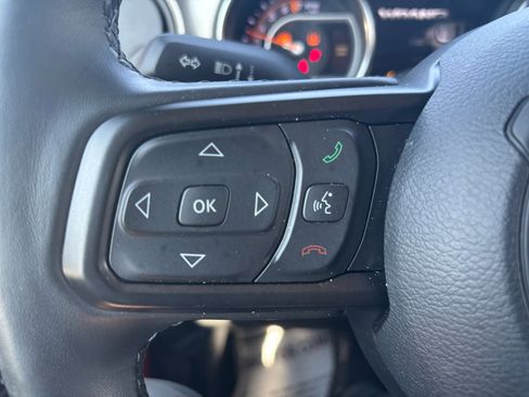 Used 2022 Jeep Wrangler Unlimited Sport image 16