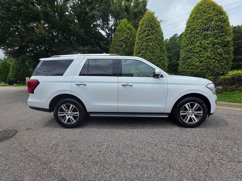 Used 2023 Ford Expedition Limited AWD/4WD image 6