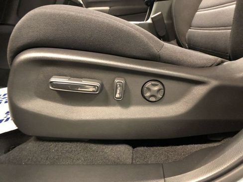 Used 2021 Honda CR-V EX image 12