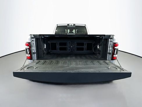 Used 2023 RAM 2500 Limited AWD/4WD image 29