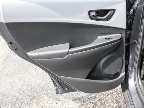 Used 2020 Hyundai Kona SEL AWD/4WD image 27