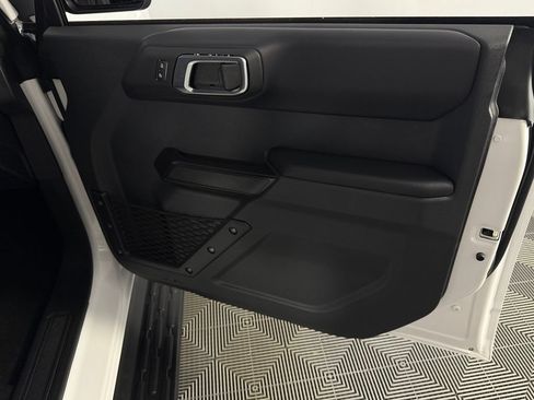 Used 2025 Ford Bronco Outer Banks AWD/4WD image 37