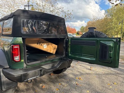 Used 2023 Ford Bronco Black Diamond image 29