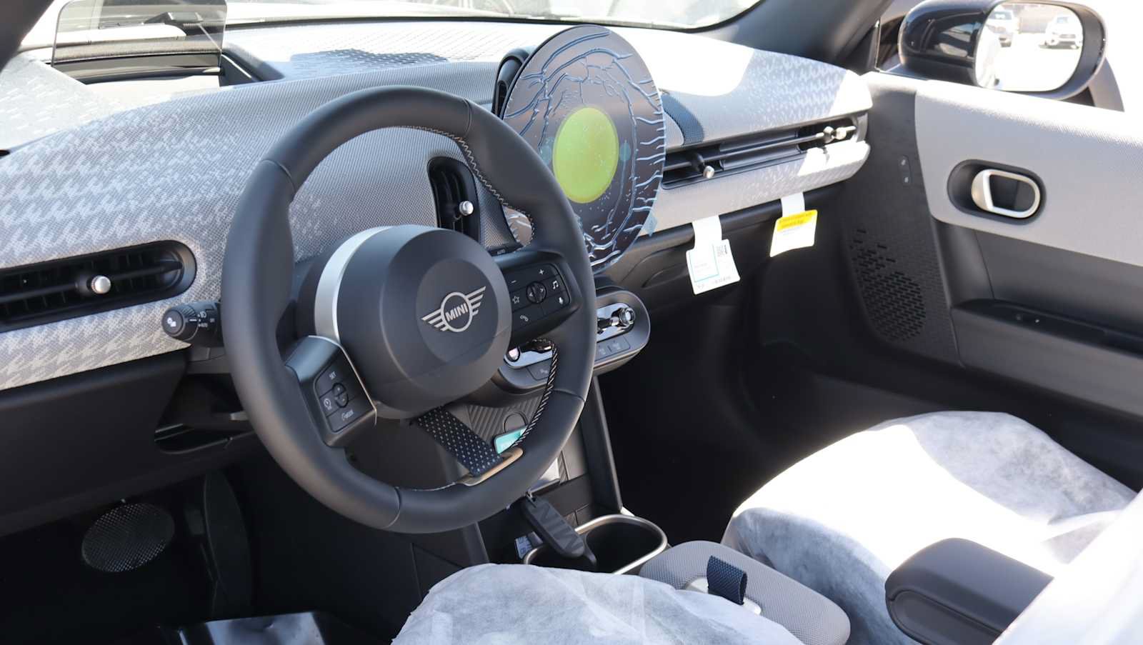 New 2026 MINI Cooper 2-Door Hardtop FWD image 6
