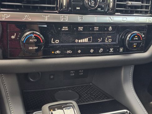 New 2026 Nissan Pathfinder SL AWD/4WD image 20