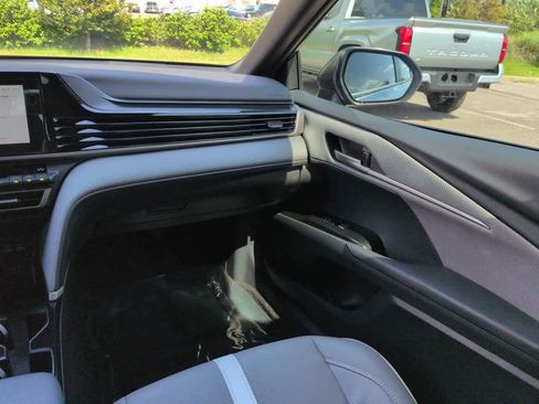 Used 2026 Toyota Camry SE FWD image 16