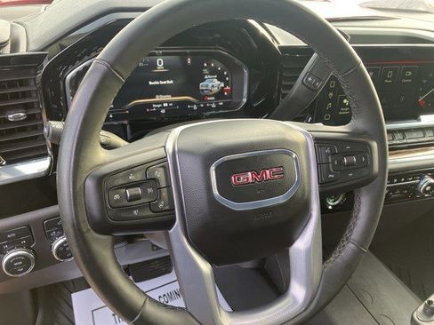 Used 2024 GMC Sierra 1500 Elevation image 16
