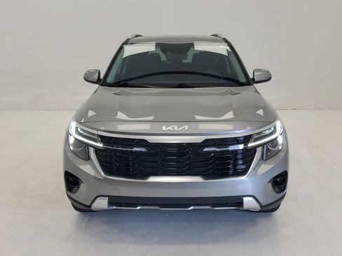 Used 2025 Kia Seltos S FWD image 2