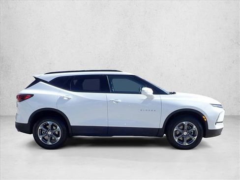 Used 2024 Chevrolet Blazer LT image 5