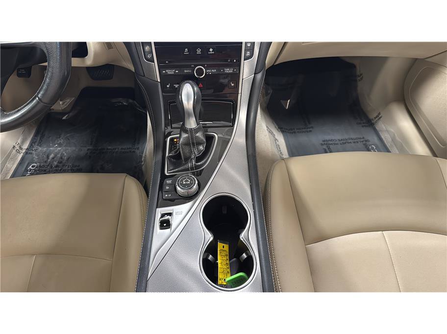Used 2015 INFINITI Q50 Premium w/ Navigation Package RWD image 32