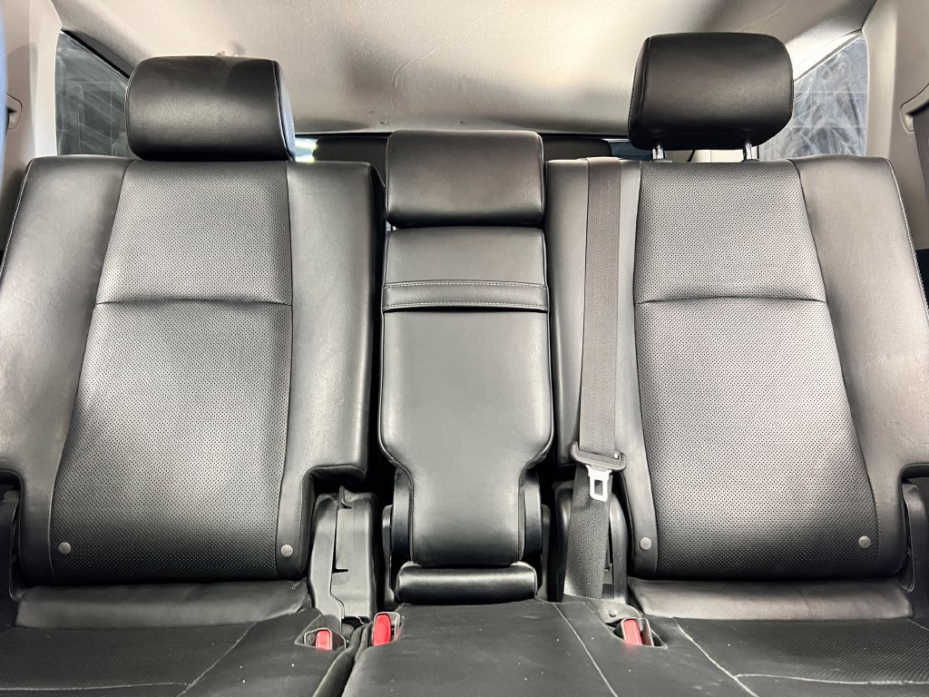 Used 2019 Toyota 4Runner Limited AWD/4WD image 23