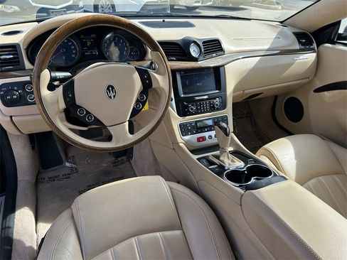 Used 2010 Maserati GranTurismo Coupe image 22