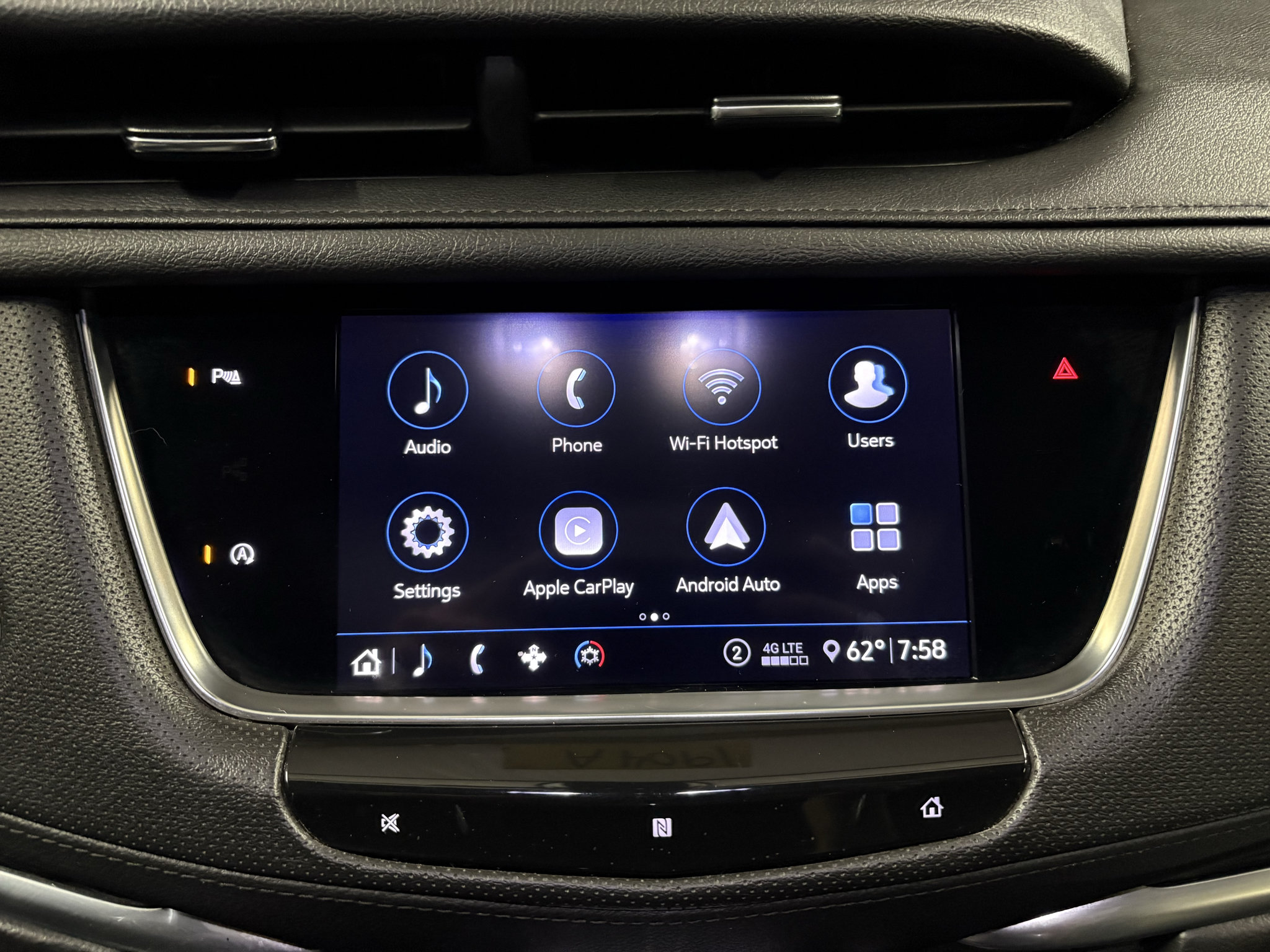 Used 2020 Cadillac XT5 Premium Luxury FWD image 10