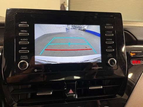 Used 2021 Toyota Camry SE FWD image 28