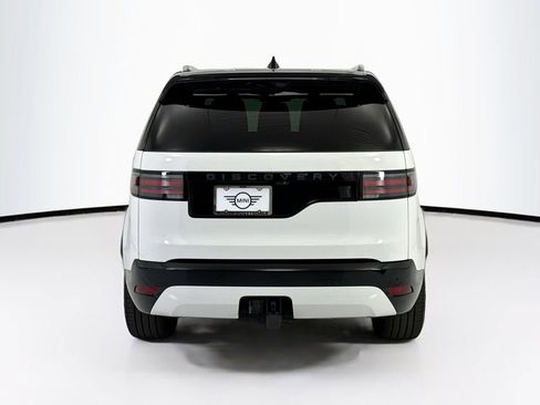 Used 2024 Land Rover Discovery Dynamic SE AWD/4WD image 6