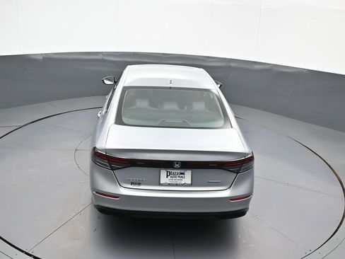 Certified 2025 Honda Accord EX-L image 37