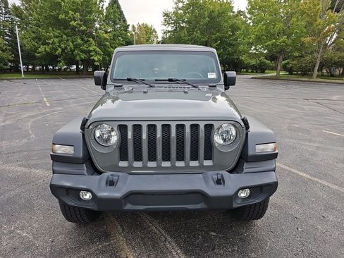 Used 2018 Jeep Wrangler Unlimited Sport AWD/4WD image 9